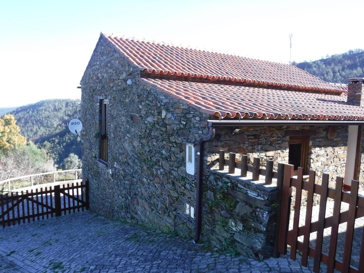 Maison d'hôtes Casa Da Comareira à Góis Extérieur photo